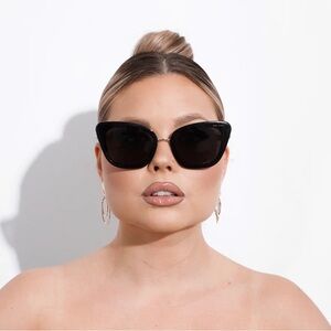 Sol Kyst Sunglasses - Obsidian - Wide - With Hard Case